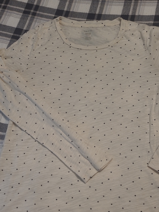 Reserved Tops - AERIE Cream Tee with Tiny Black Star Print